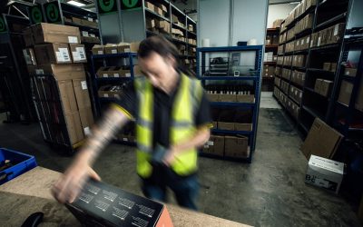 Customised Logistics for UK e‑commerce in 2026: Faster, Greener, Built to Scale